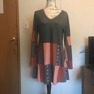 Azalea by Firmiana Tunic Medium